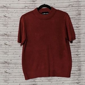🦋 Sag Harbor women SZ:S Red short sleeve sweater